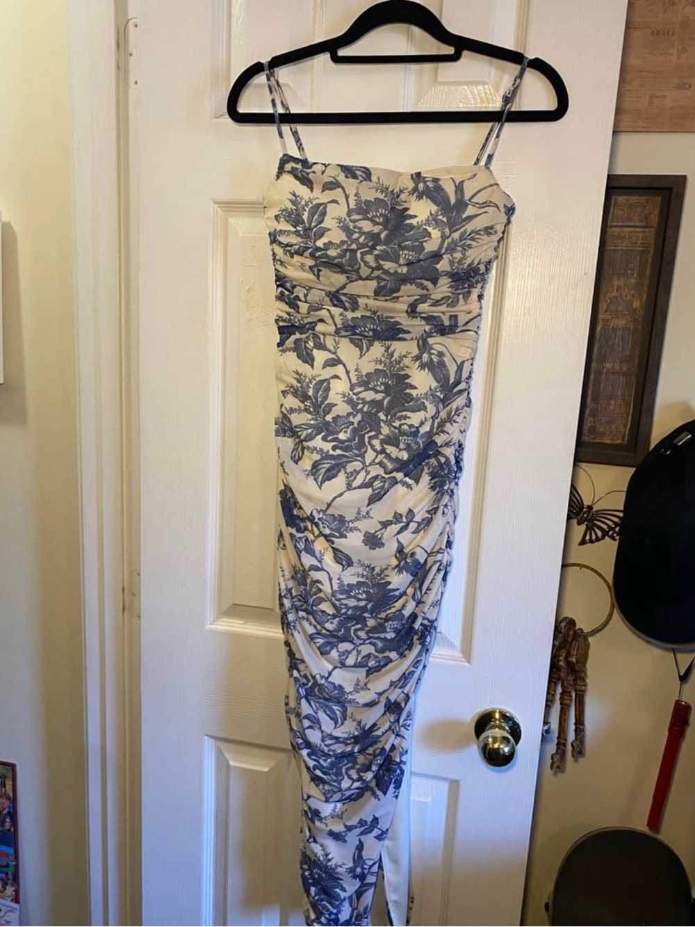 Body Contour Mesh Floral Ruched Side Slit Midi Dress - Picture 2 of 4